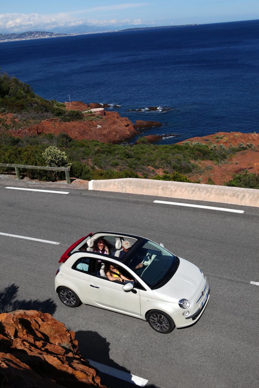  Fiat 500C 2009 года  (фото 124 из 140)